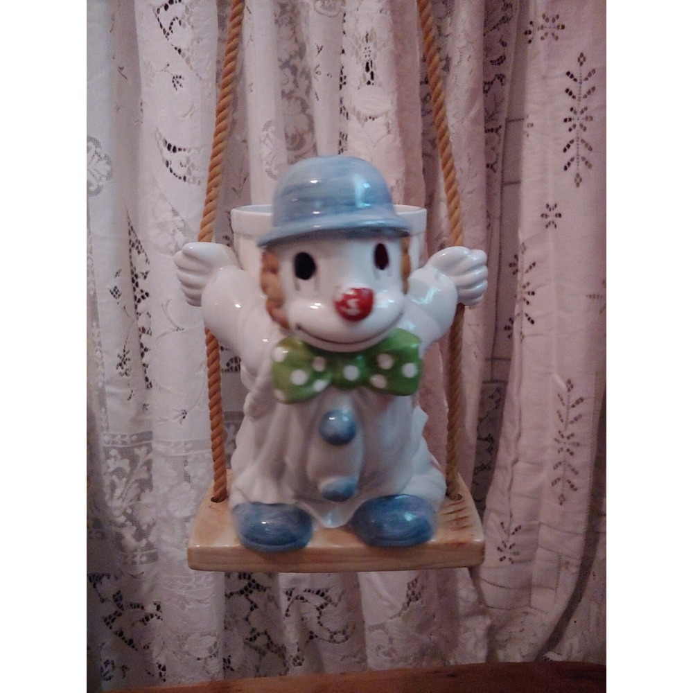 Vintage Fitz and Floyd Hanging Clown Planter, ceramic, marked sticker‎